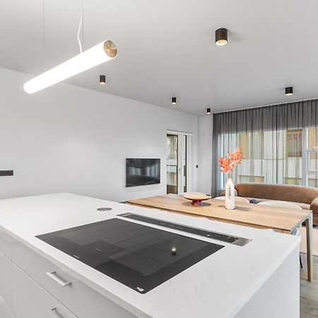 Harbour Lux 3Br & 2Ba In The Heart Of The City With Free Parking Reykjavik Bagian luar foto