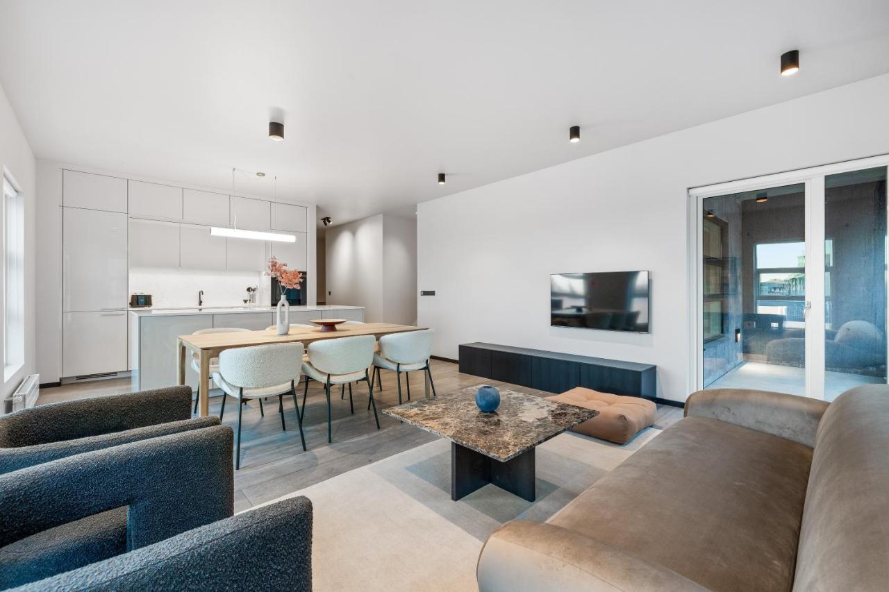 Harbour Lux 3Br & 2Ba In The Heart Of The City With Free Parking Reykjavik Bagian luar foto
